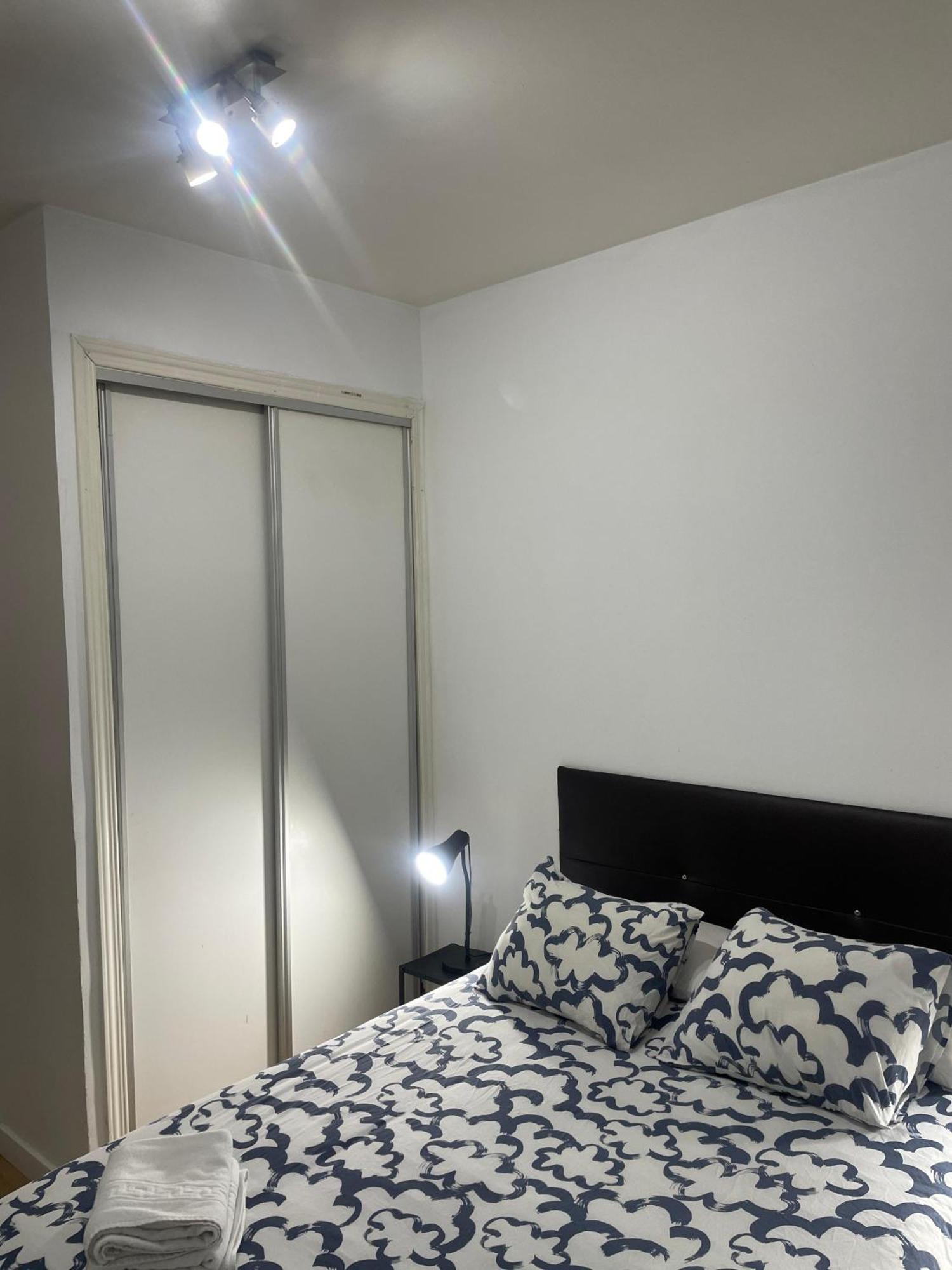 Plaza Rio B Apartment Мадрид Екстериор снимка
