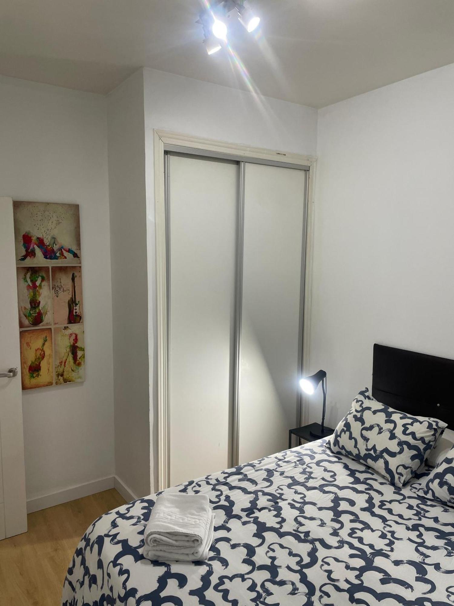 Plaza Rio B Apartment Мадрид Екстериор снимка
