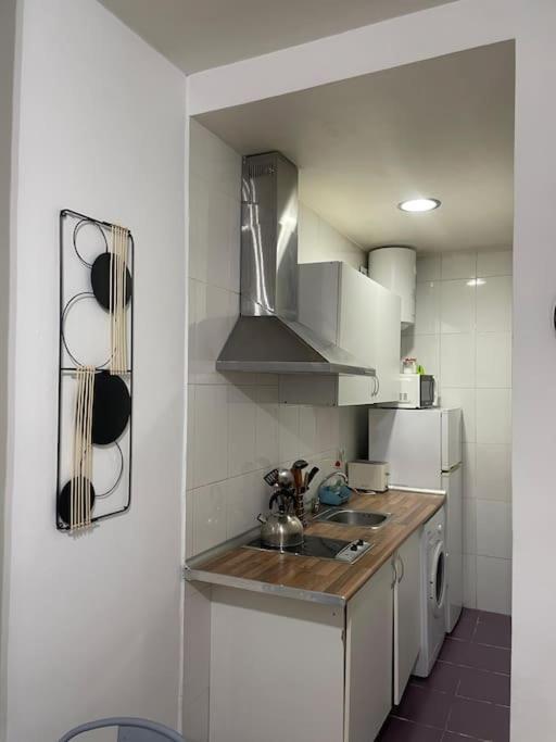 Plaza Rio B Apartment Мадрид Екстериор снимка